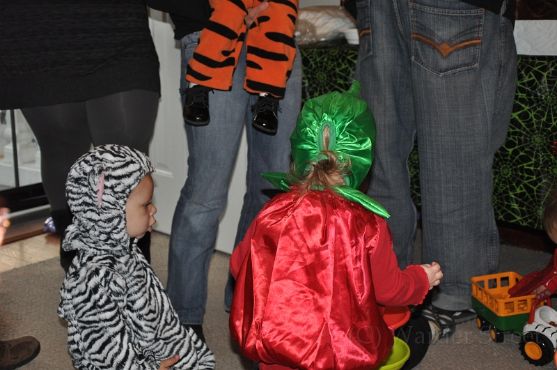 Halloween Party 2010 49.jpg